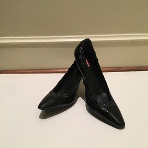 Prada Black Patent Leather Heels Size 5.5